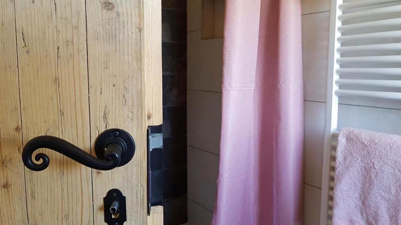 Coeur Vert Oekologisch Mit Viel Ambiente Fuer Seelen-Wellness Роншан Екстериор снимка